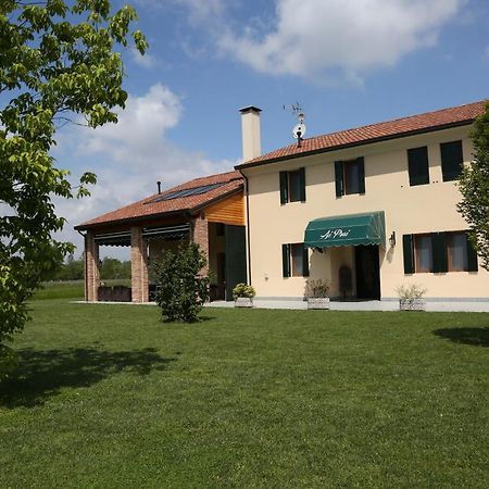 Azienda Agrituristica Ai Prai Castello Di Godego Rom bilde